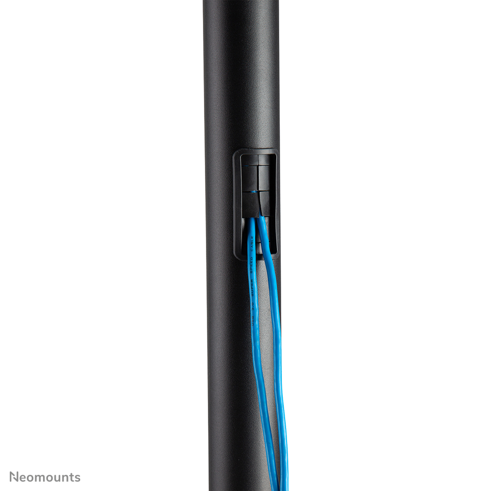 Neomounts FL50-550BL1 Support au sol mobile pour écran 37-70" - étagère multimédia et support caméra inclus
